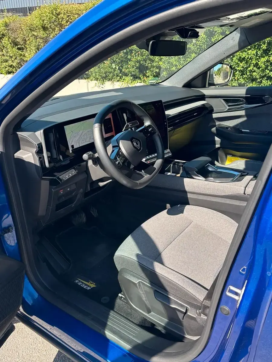 Gebraucht Renault Austral 140 PS (102 kW) 2023 Blau SUV