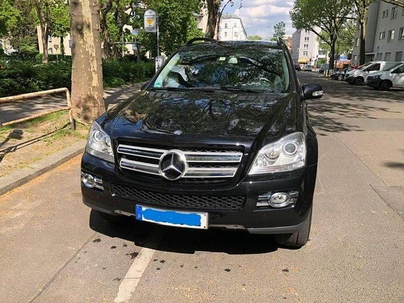 Schwarz Gebraucht 2008 Mercedes GL320 SUV | 16.900 € (Teuer) - Bild 1/4