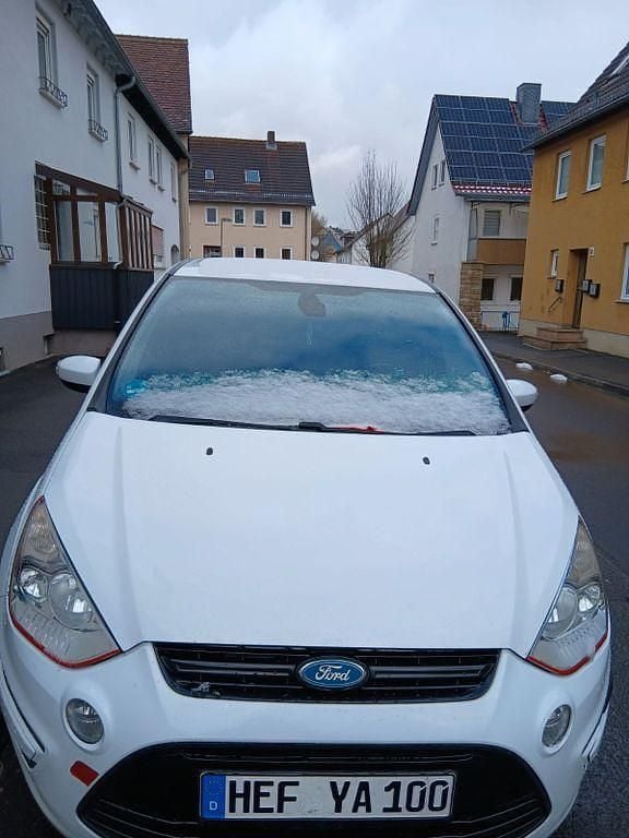 Gebraucht Ford S-MAX Trend 140 PS (102 kW) 2010 Weiß Van / Kleinbus