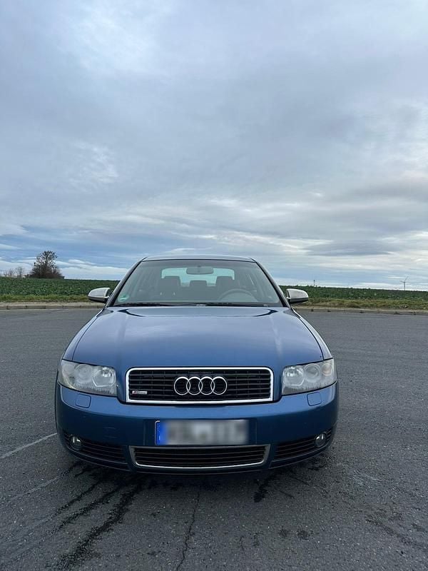 Gebraucht Audi A4 Ambiente 163 PS (119 kW) 2003 Blau Limousine