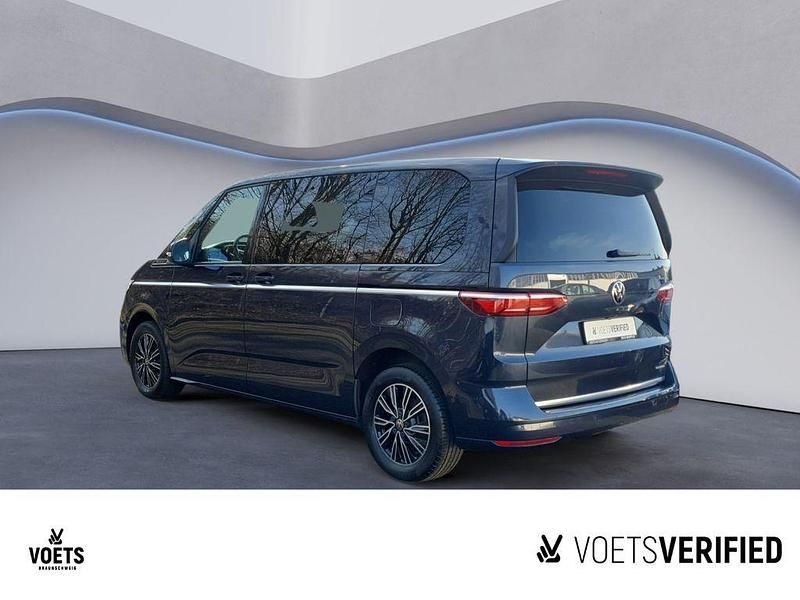 Gebraucht VW Multivan Style 150 PS (110 kW) 2022 Blau Van