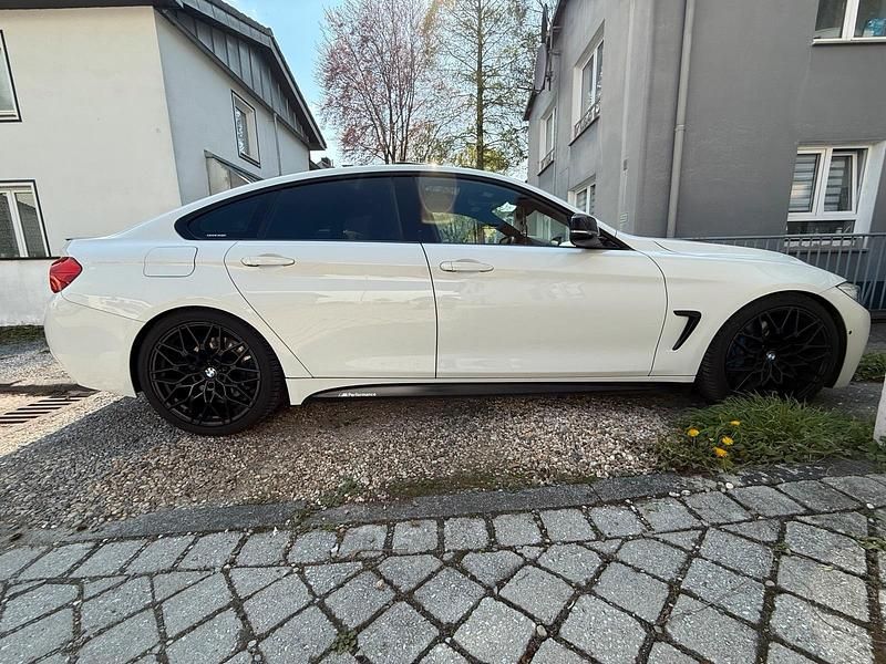 Używany BMW 435 306 KM (225 kW) 2016 Biały Sedan/Limuzyna