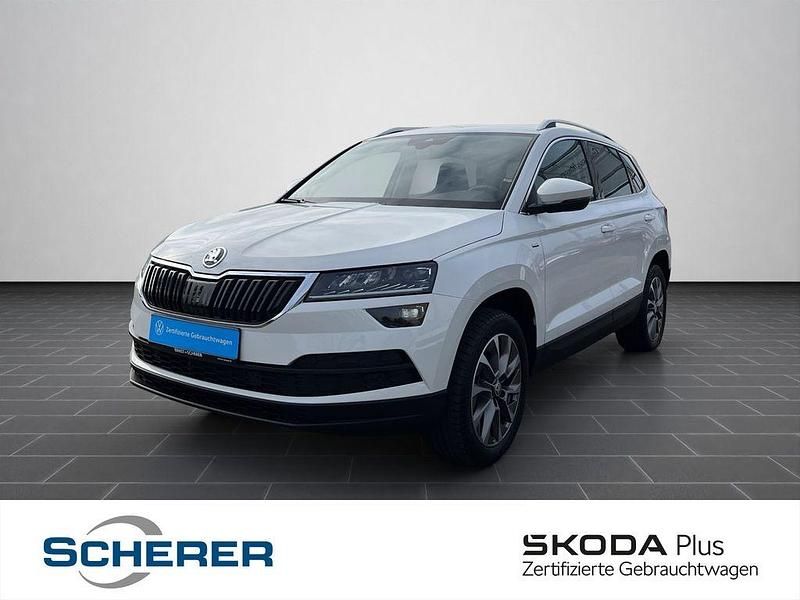 Candyweiß Gebraucht 2021 Skoda Karoq Clever SUV | 28.880 € (Etwas zu teuer) - Bild 1/4