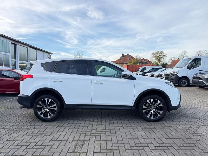 Gebraucht Toyota RAV4 150 PS (110 kW) 2015 Weiß SUV