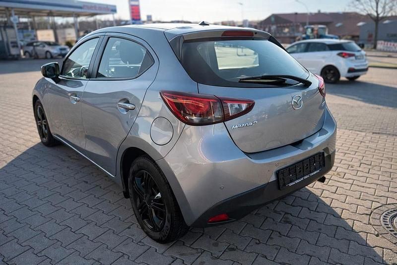 Gebraucht Mazda 2 Center-Line 75 PS (55 kW) 2015 Grau Limousine
