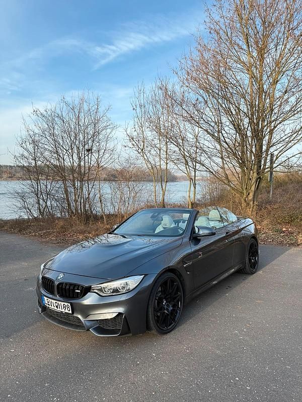 Grau Gebraucht 2014 BMW M4 Cabriolet M Performance Cabrio | 42.000 € (Guter Preis) - Bild 1/4