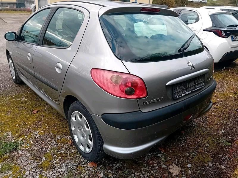 Gebraucht VW Golf IV 75 PS (55 kW) 2005 Kleinwagen