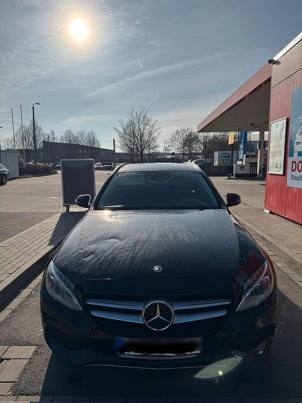 Gebraucht Mercedes C250 204 PS (150 kW) 2018 Schwarz Kombi