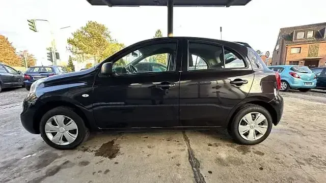 Gebraucht Nissan Micra Visia 80 PS (58 kW) 2015 Night shad Kleinwagen