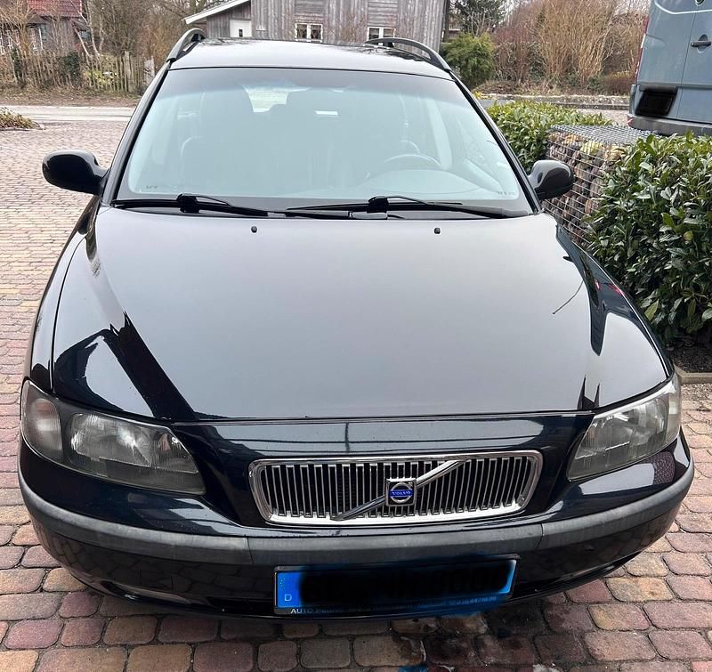 Gebraucht Volvo V70 163 PS (119 kW) 2002 Schwarz Kombi