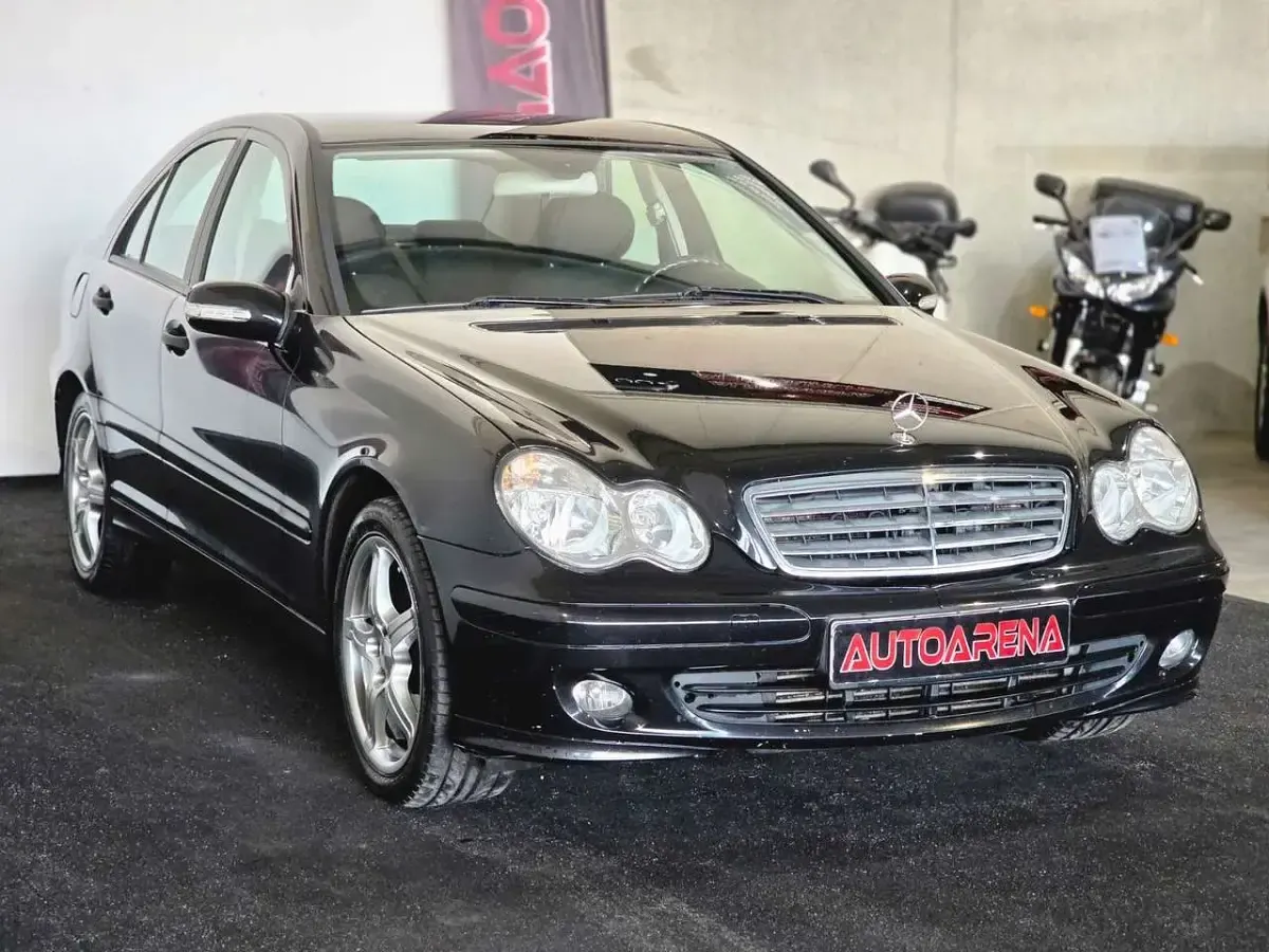 Gebraucht Mercedes C220 150 PS (110 kW) 2006 Schwarz Limousine