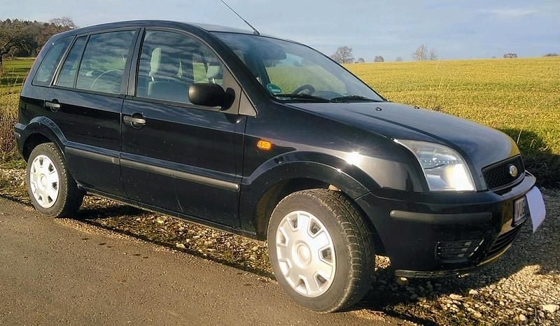 Gebraucht Ford Fusion 68 PS (50 kW) 2005 Blau Kleinwagen