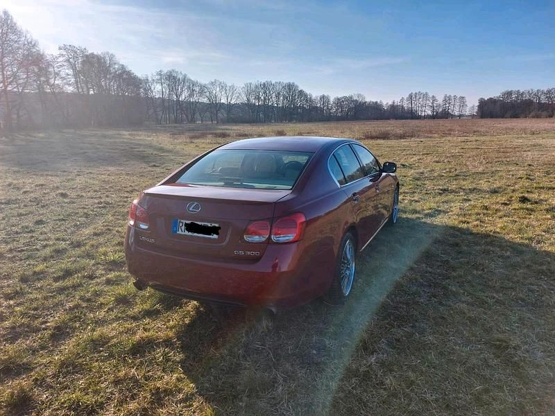 Gebraucht Lexus GS300 249 PS (183 kW) 2007 Rot Limousine