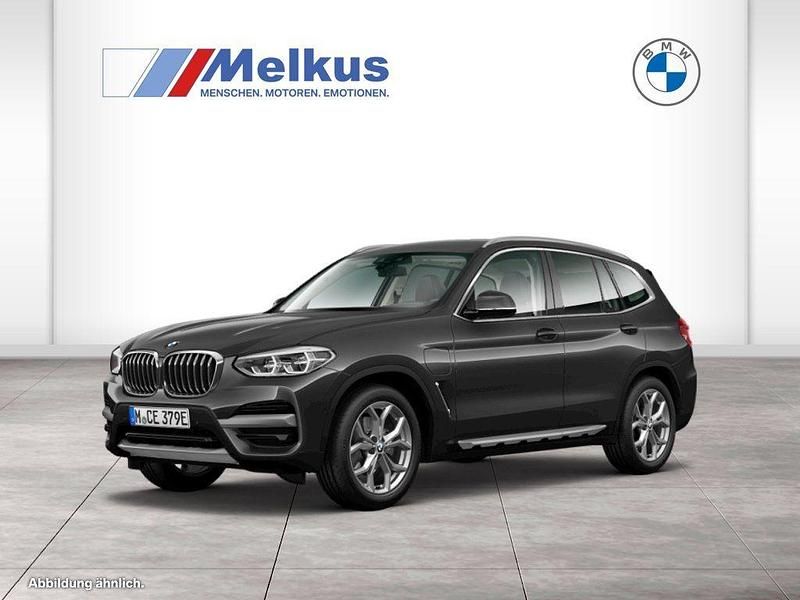 Grau Gebraucht 2021 BMW X3 xLine SUV | 35.970 € (Etwas zu teuer) - Bild 1/4