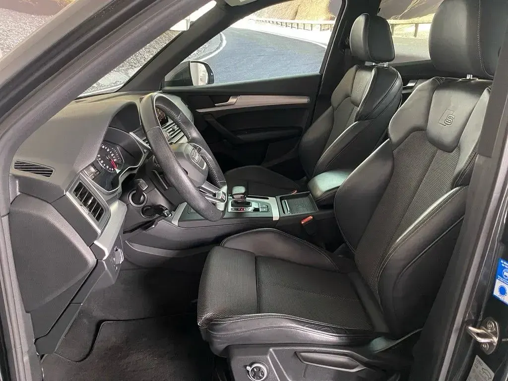 Gebraucht Audi Q5 S-Line 231 PS (169 kW) 2019 Daytonagrau perleffekt SUV