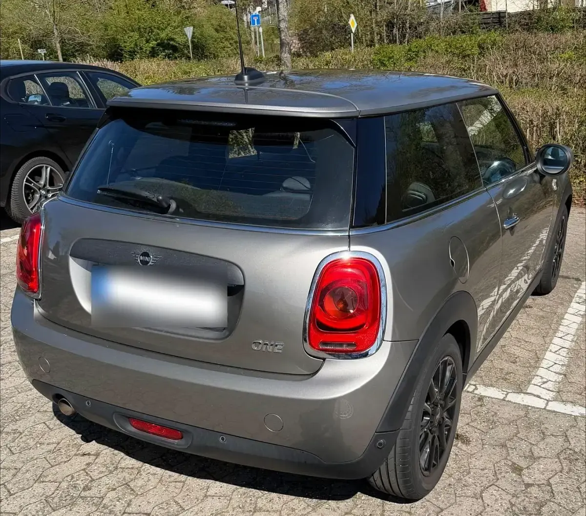 Gebraucht Mini ONE 102 PS (75 kW) 2020 Grau Kleinwagen