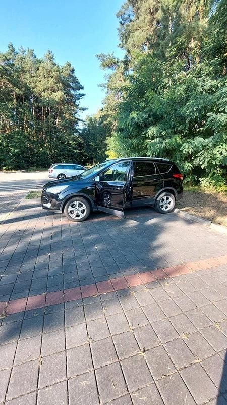 Gebraucht Ford Kuga 150 PS (110 kW) 2014 Schwarz SUV