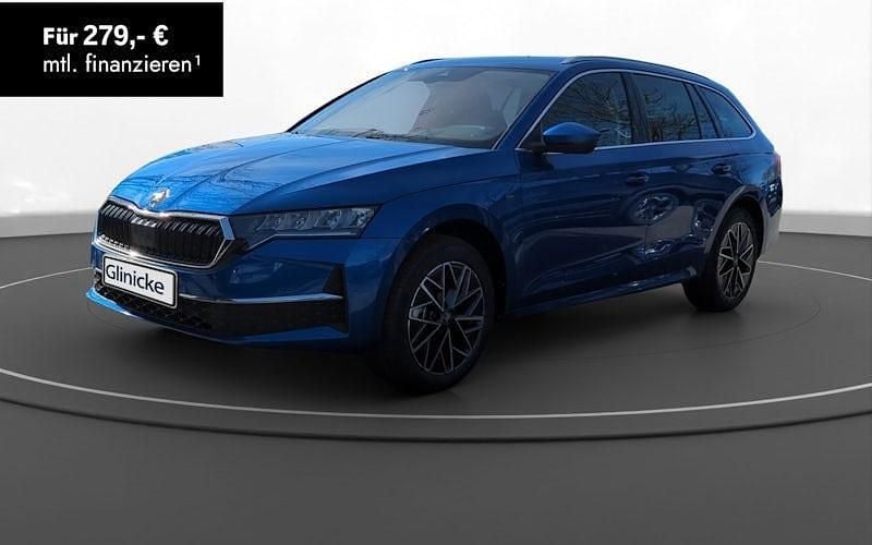 Blau Gebraucht 2025 Skoda Octavia Selection Kombi | 26.950 € (Superpreis) - Bild 1/4