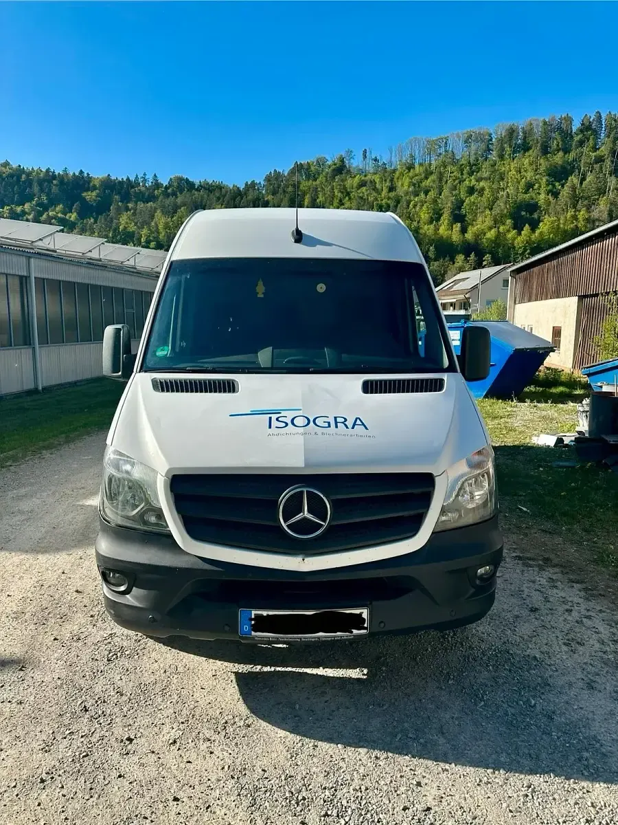Używany Mercedes Sprinter 163 KM (119 kW) 2018 Biały Van