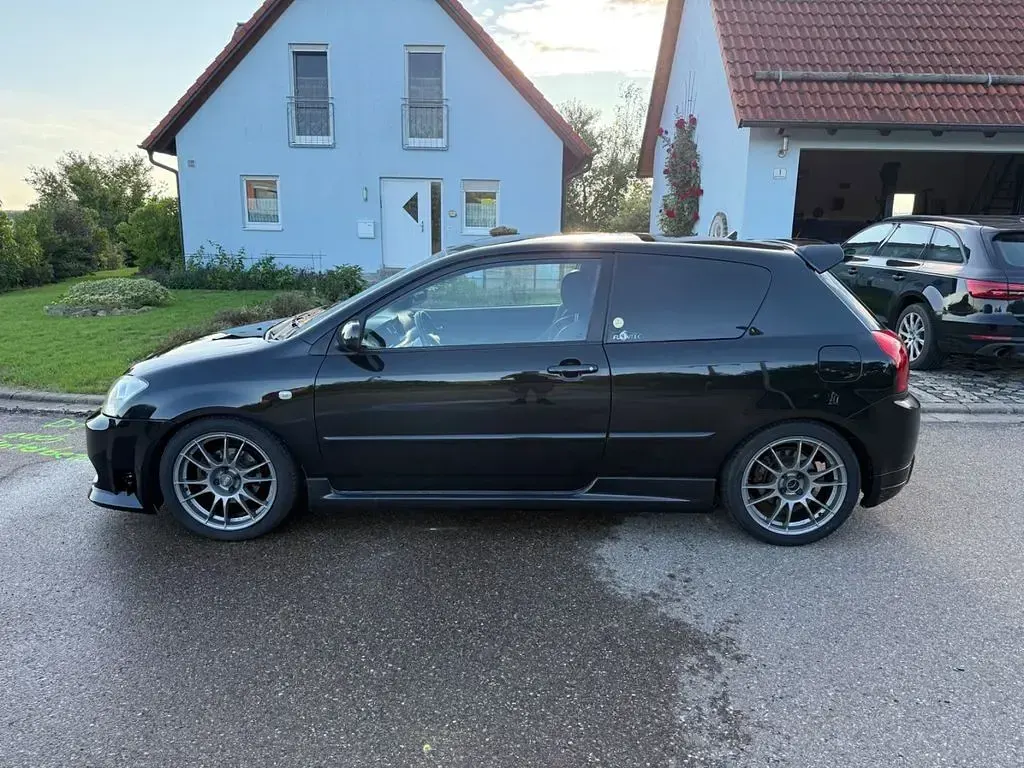Gebraucht Toyota Corolla 224 PS (164 kW) 2005 Schwarz Limousine