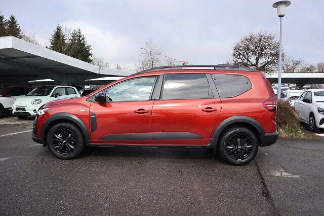 Gebraucht Dacia Jogger Extreme 110 PS (80 kW) 2023 Terrakottabraun Van / Kleinbus