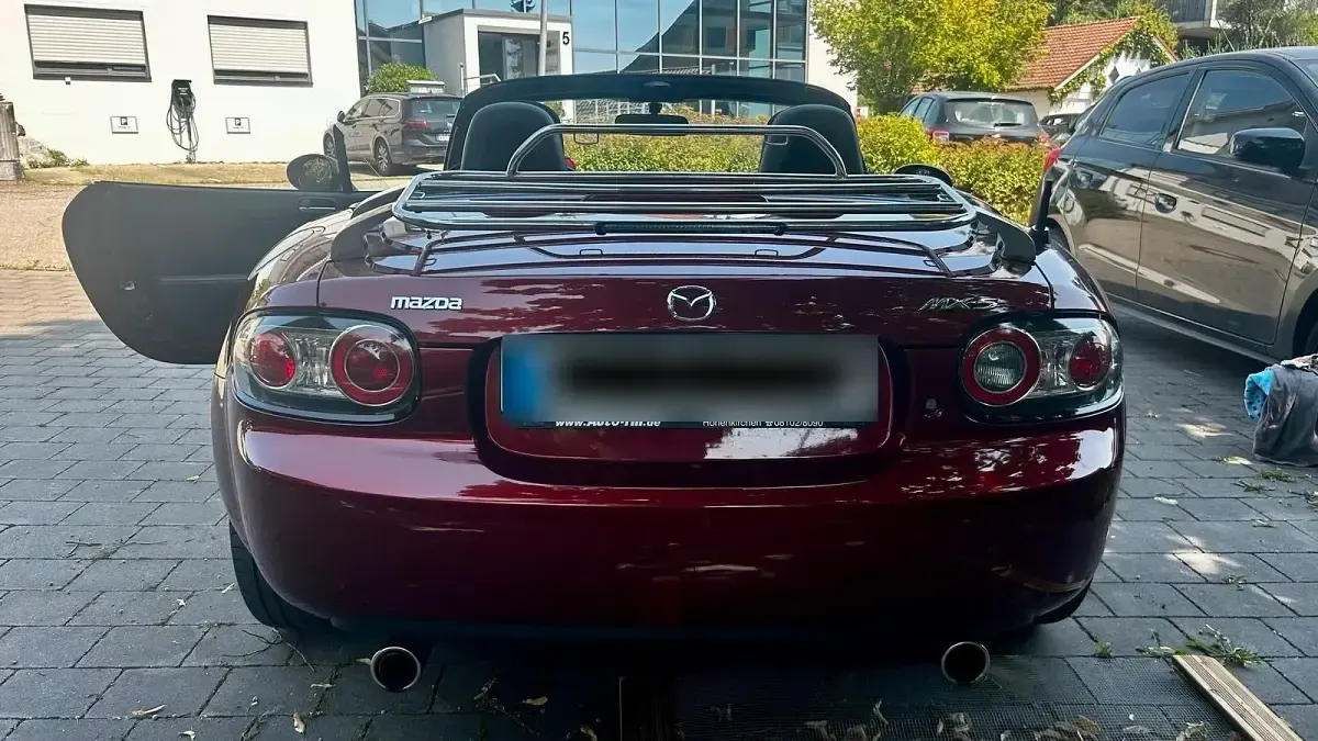 Gebraucht Mazda MX5 160 PS (117 kW) 2006 Rot Cabrio