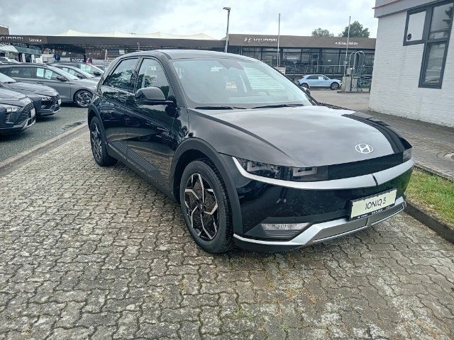 Gebraucht Hyundai Ioniq 5 Dynamiq 167 kW (228 PS) 2024 Abyss black SUV