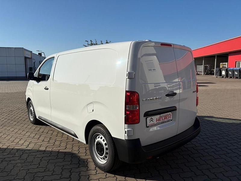 Neu Citroën Jumpy 120 PS (88 kW) 2025 Kaolin weiss Van / Kleinbus