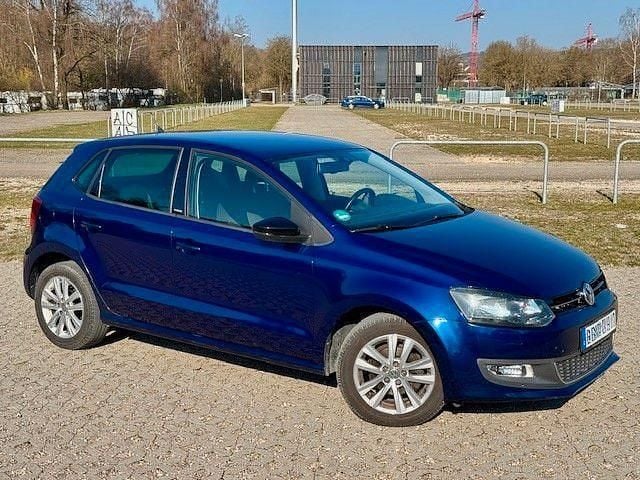 Gebraucht VW Polo Style 105 PS (77 kW) 2011 Blau Kleinwagen