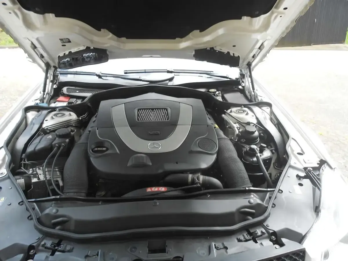 Gebraucht Mercedes SL500 387 PS (284 kW) 2009 Weiß Cabrio