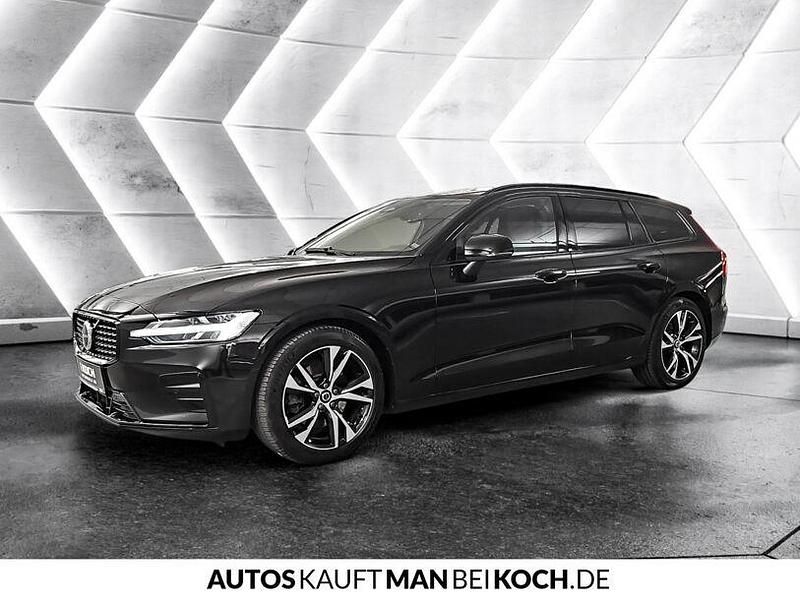 Gebraucht Volvo V60 197 PS (144 kW) 2023 Schwarz Kombi