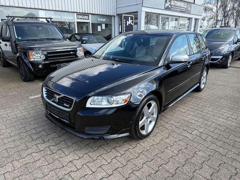 Gebraucht Volvo V50 Kinetic 109 PS (80 kW) 2009 Schwarz Kombi