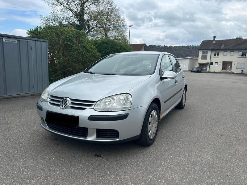 Grau Gebraucht 2005 VW Golf IV Limousine | 1.000 € (Superpreis) - Bild 1/4