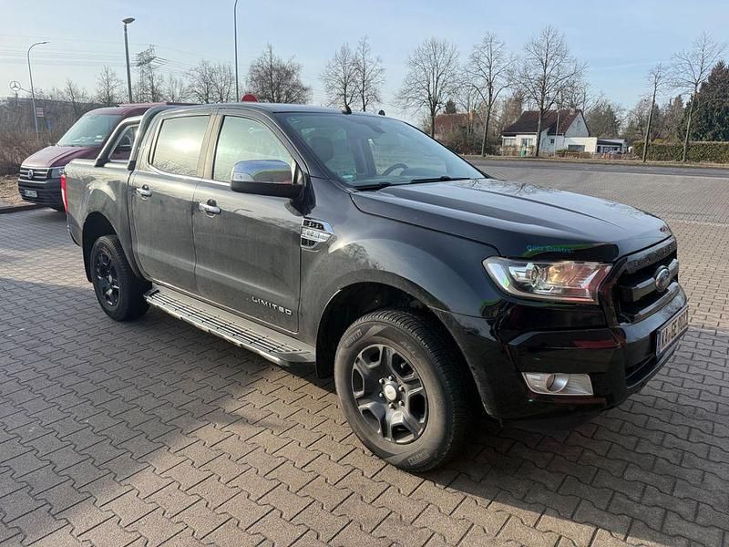 Gebraucht Ford Ranger Limited 160 PS (117 kW) 2018 Schwarz Abholung