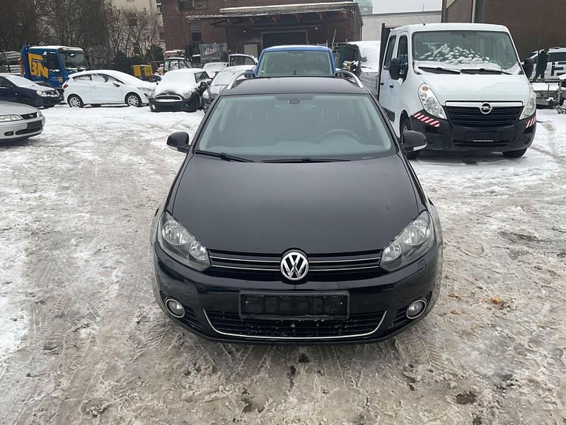 Gebraucht VW Golf VI Style 105 PS (77 kW) 2011 Schwarz Kleinwagen