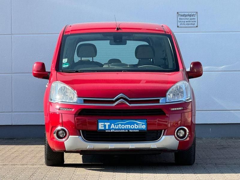Gebraucht Citroën Berlingo 92 PS (67 kW) 2015 Rot Van / Kleinbus