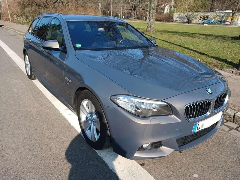 Second-hand BMW 520 Shadowline 190 CP (139 kW) 2017 Gri Break