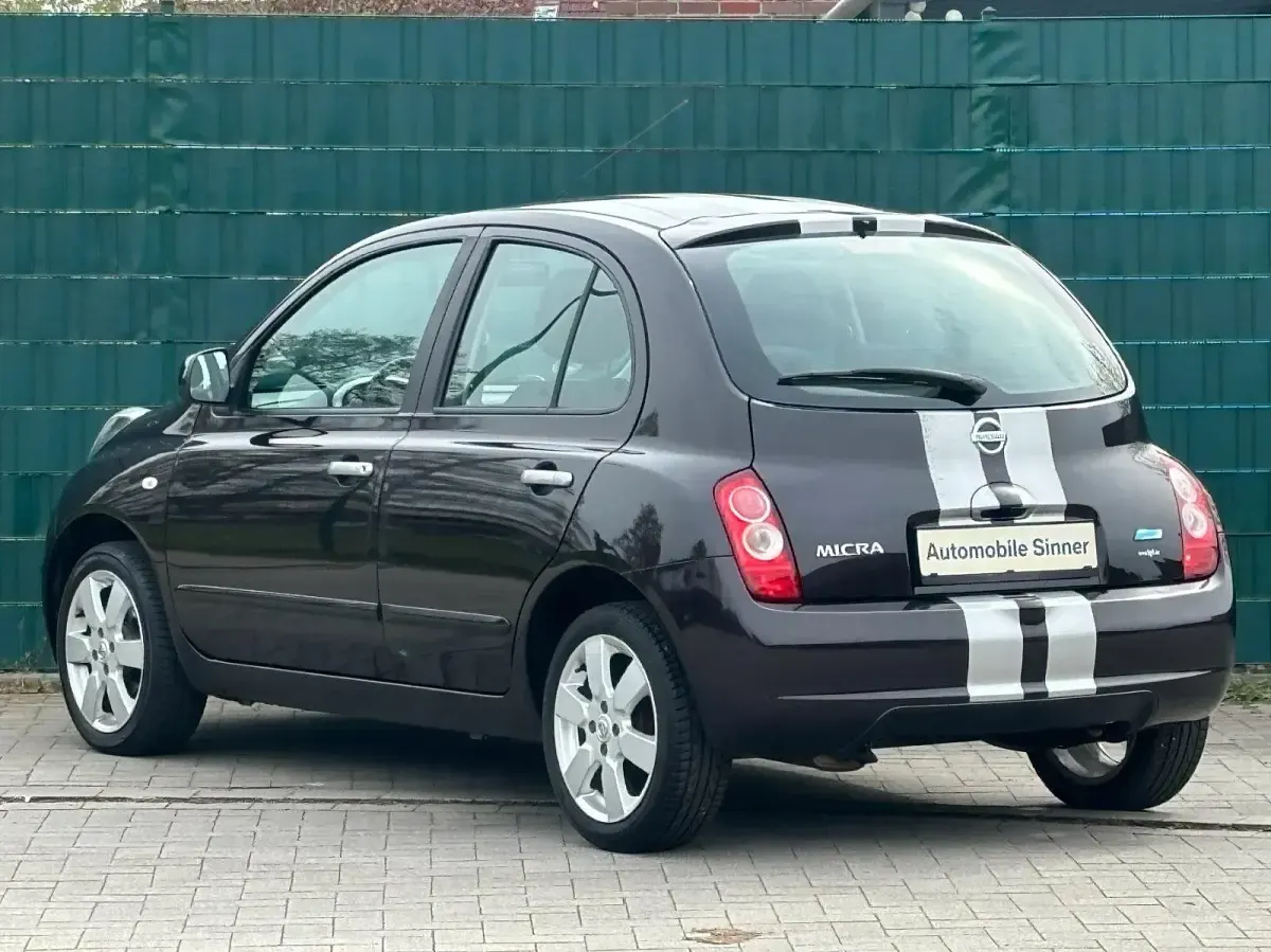 Gebraucht Nissan Micra I-Way 65 PS (47 kW) 2010 Violet Kleinwagen