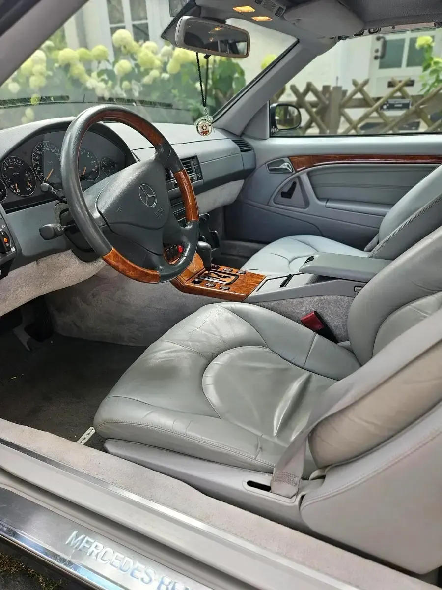 Gebraucht Mercedes SL320 224 PS (164 kW) 1999 Blau Cabrio