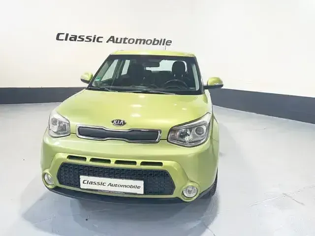 Gebraucht Kia Soul Edition 7 132 PS (97 kW) 2015 Acidgrün met. SUV