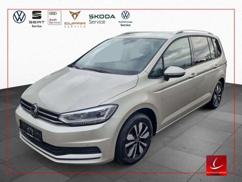 Beige Gebraucht 2024 VW Touran Move Van / Kleinbus | 37.960 € (Etwas zu teuer) - Bild 1/4