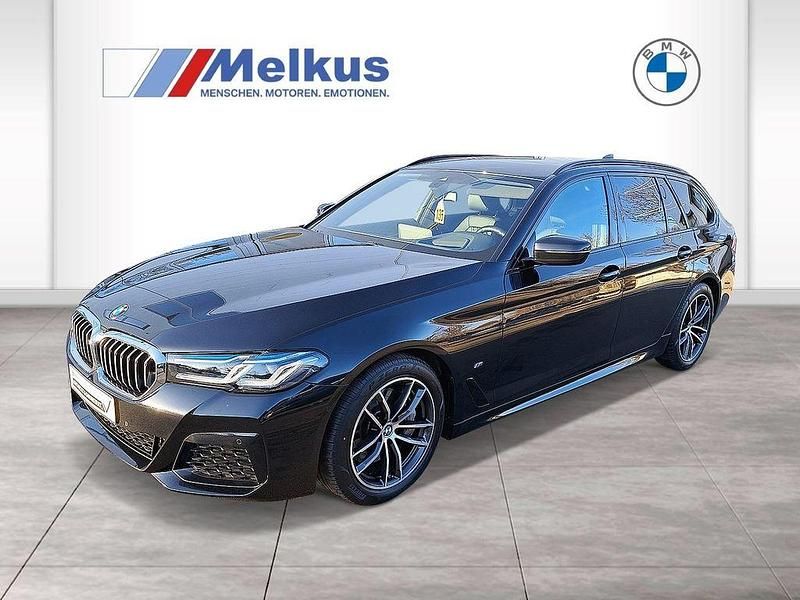 Schwarz Gebraucht 2022 BMW 540 M Sport Kombi | 46.470 € (Guter Preis) - Bild 1/4