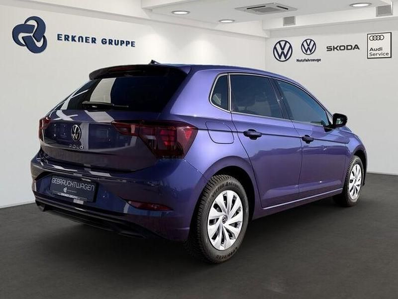 Gebraucht VW Polo Life 95 PS (69 kW) 2022 Vibrant violet metallic Kleinwagen