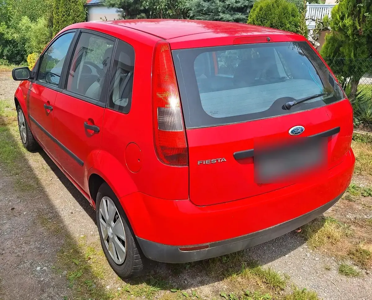 Gebraucht Ford Fiesta 69 PS (50 kW) 2003 Rot Kleinwagen
