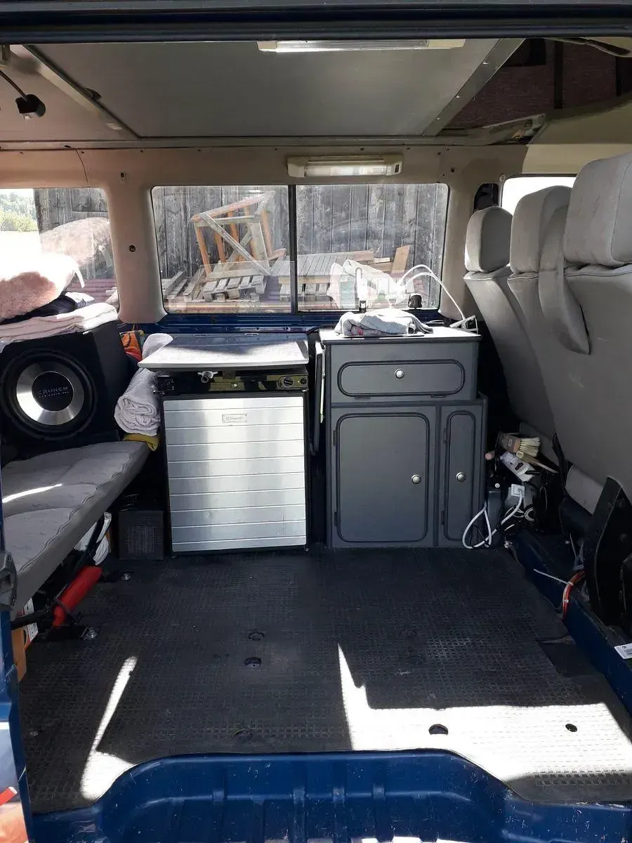 Gebraucht VW T4 102 PS (75 kW) 2000 Blau Van