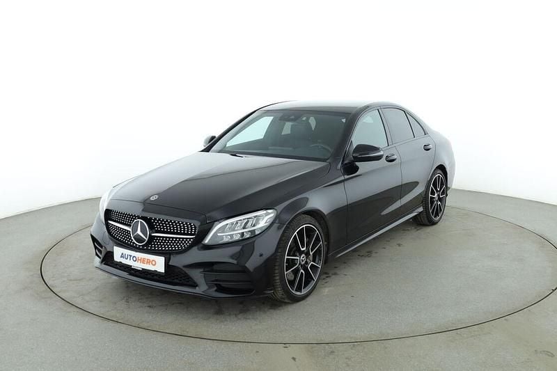 Gebraucht Mercedes C300 AMG line 272 PS (200 kW) 2019 Limousine