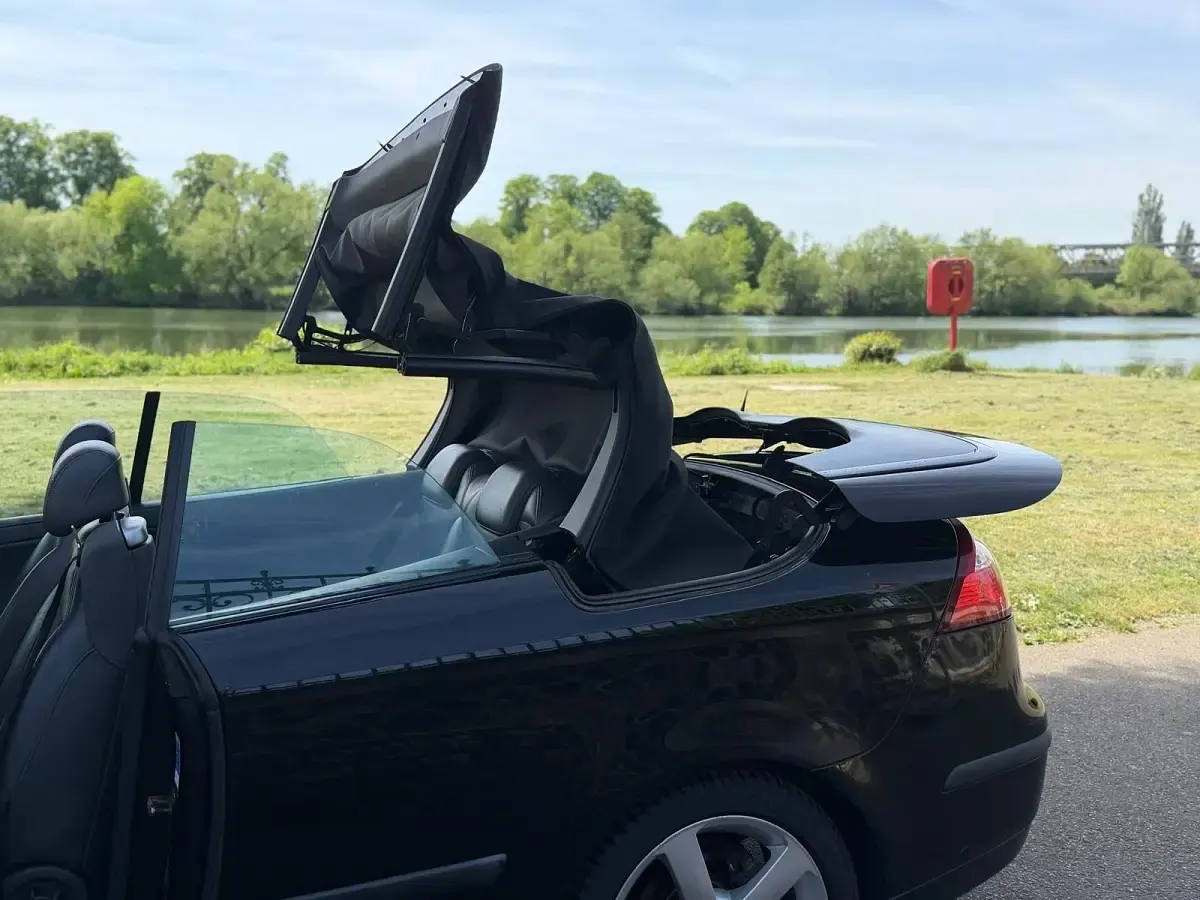 Gebraucht Saab 9-3 150 PS (110 kW) 2004 Schwarz Cabrio