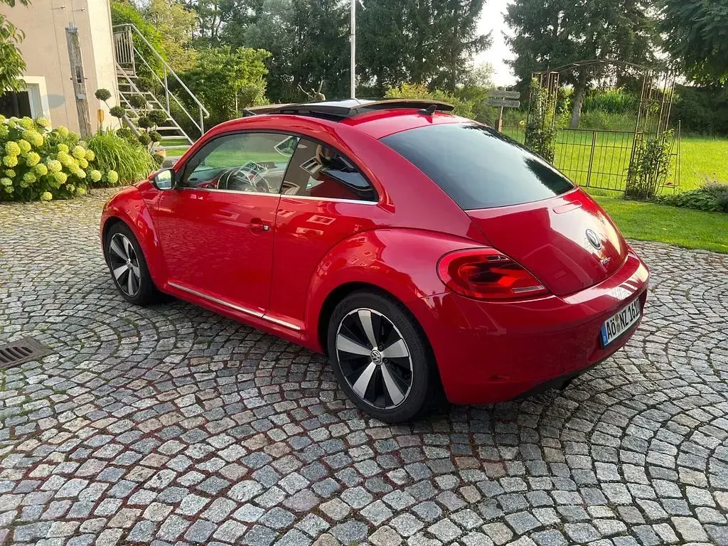 Gebraucht VW Beetle 105 PS (77 kW) 2012 Rot Kleinwagen
