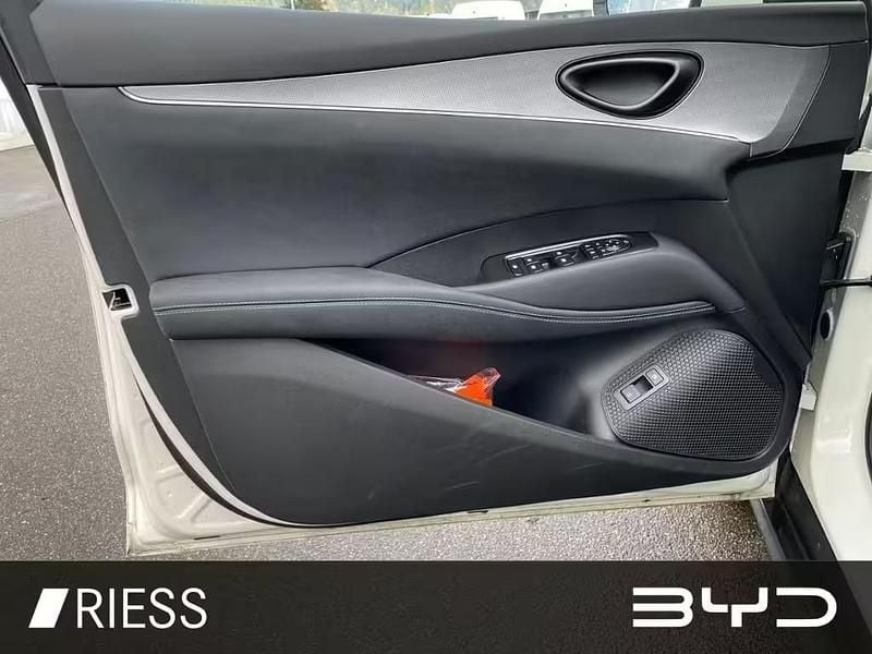 Gebraucht BYD Seal Comfort 212 PS (155 kW) 2025 Sandstone SUV