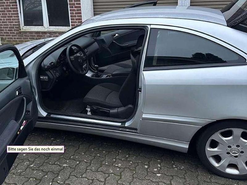 Gebraucht Mercedes C160 122 PS (89 kW) 2005 Silber Coupé